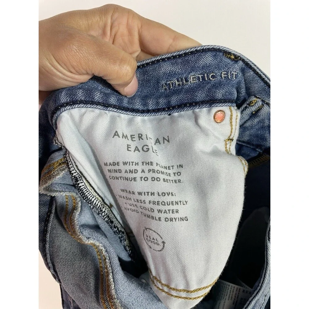 American Eagle Jeans Mens 33x30 Airflex+ Athletic Fit Tapered Leg Faded‎ Stretch